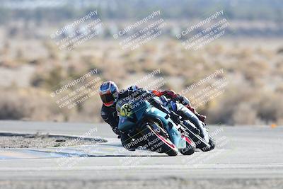 media/Dec-07-2025-CVMA (Sun) [[3e7d2de5dc]]/Race 12- Formula 40 MW and LW/